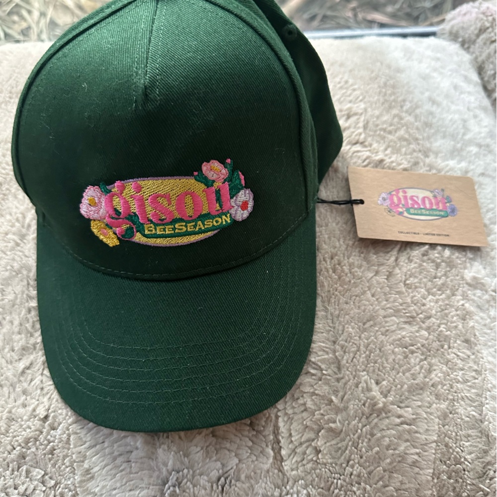 Gisou hat and t shirt merch